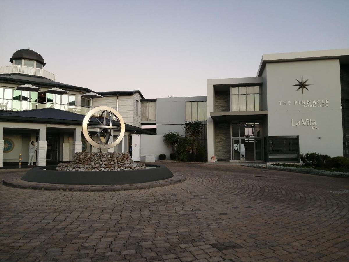 Ocean Room @ 66 Fynbos Mosselbaai Buitenkant foto